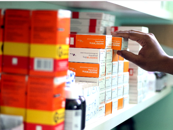 Secretaria Municipal da Saúde disponibiliza estoques de medicamentos para consulta pública